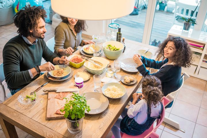 importance of family dinners research